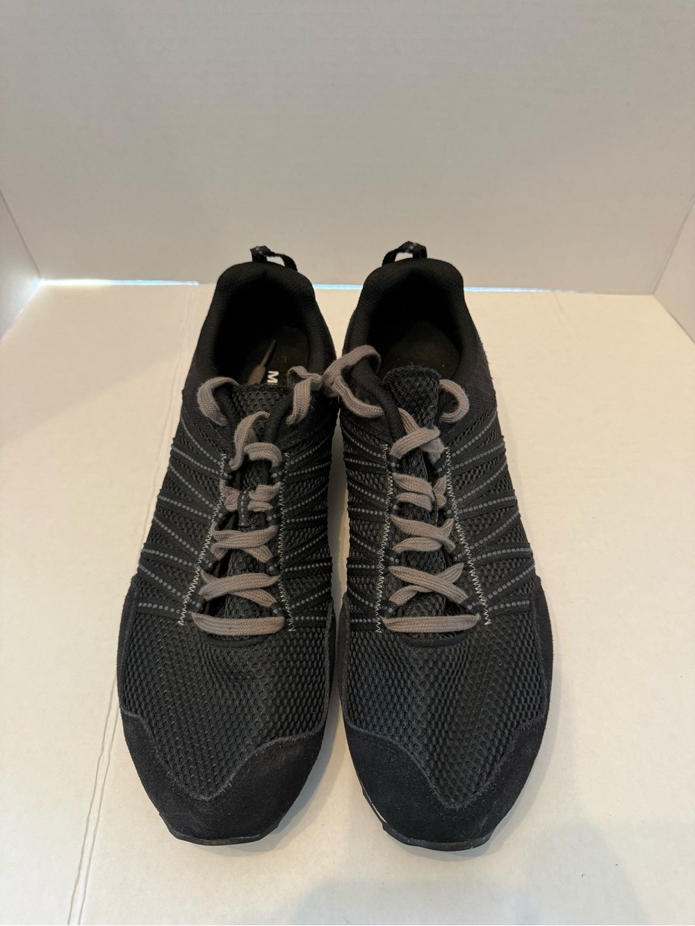 Merrell J003263 Black Athletic Sneakers with Gray Laces